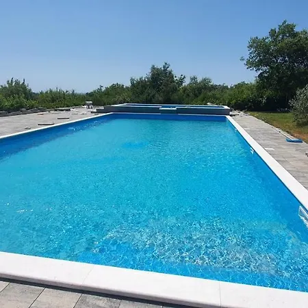 Paradis Apartment *